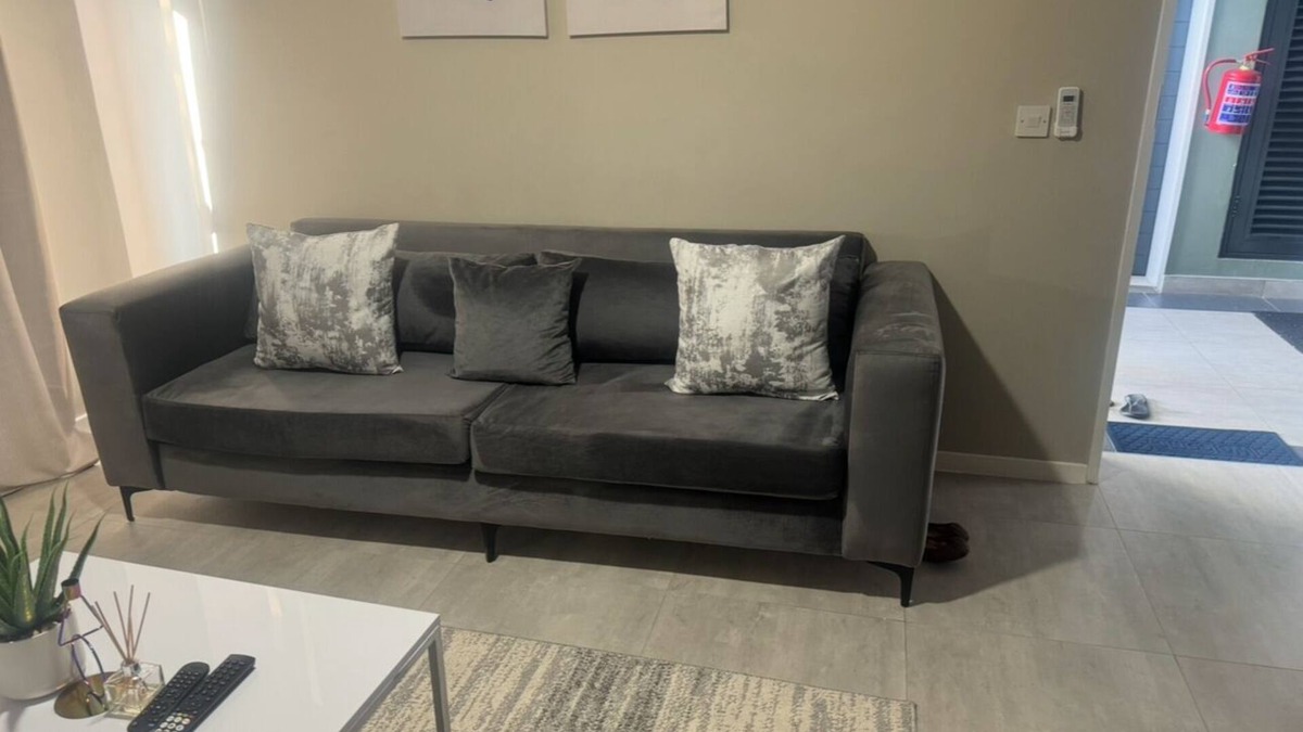 Gaborone Apartment | Modern, safe and very clean self catering apartment .
