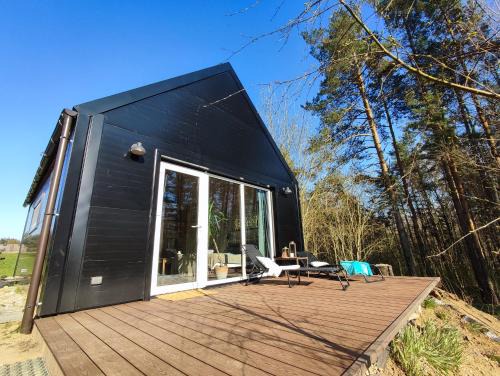 Telsiai Ski Chalet | Modern Sauna Cabin in Horse Ranch