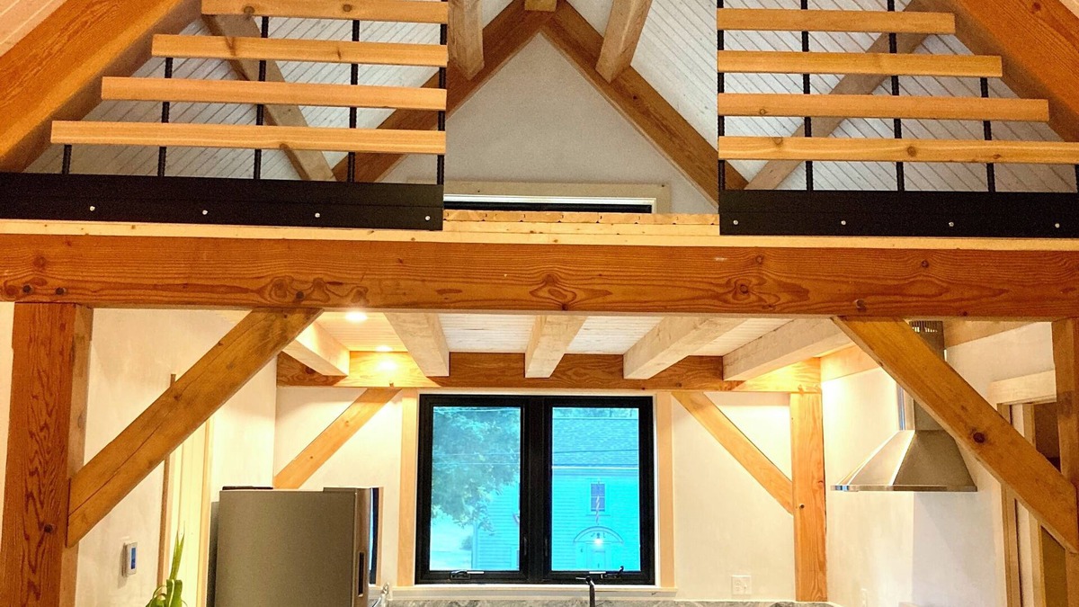 Kittery Apartment | Modern Seacoast Loft. Walk to Portsmouth & Kittery!