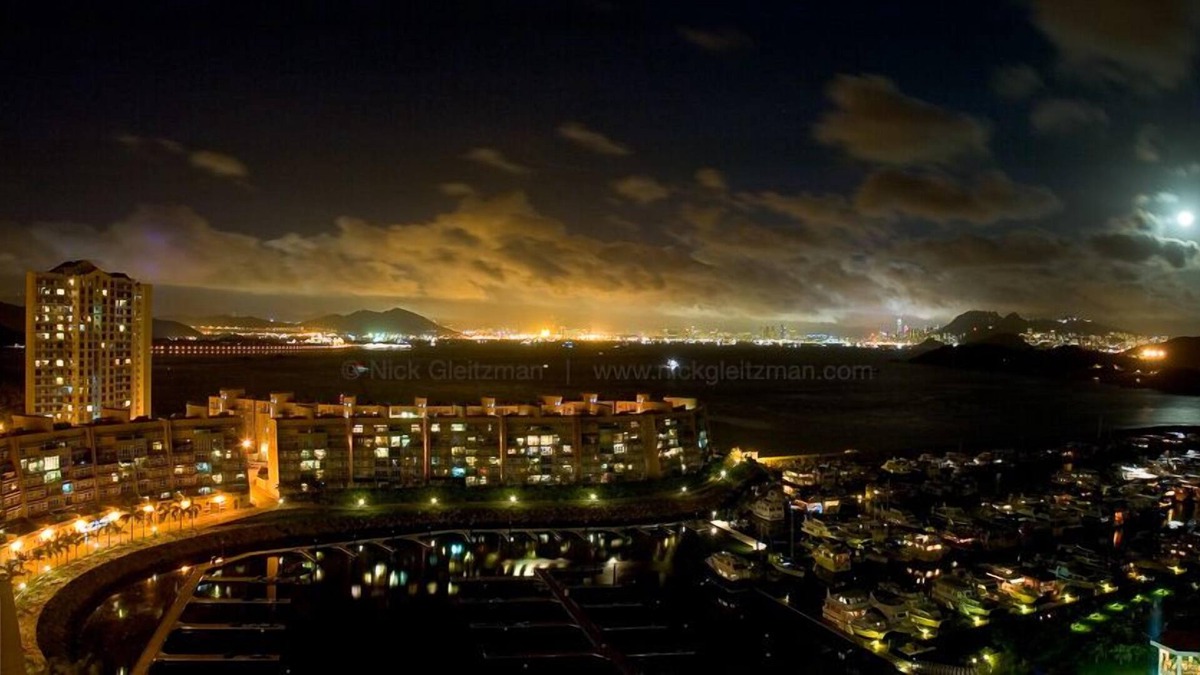 Islands District Apartment | Modern Seaview 4 bedroom Apt over Marina