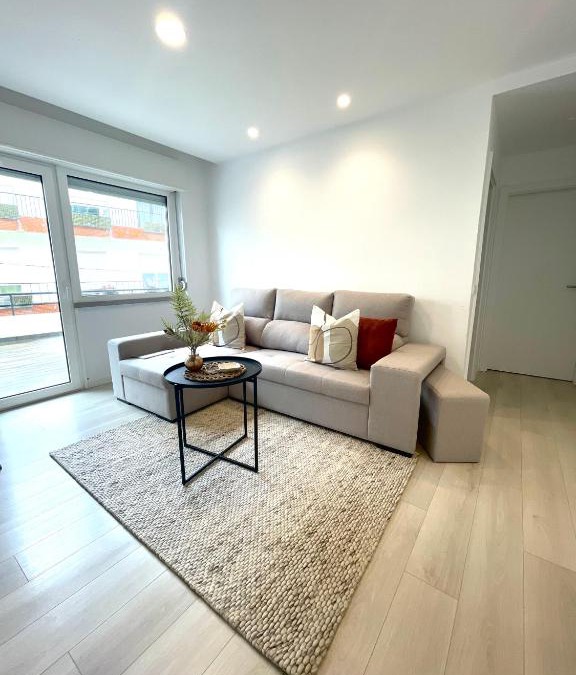 Entroncamento Apartment | Modern Spacious Apartment