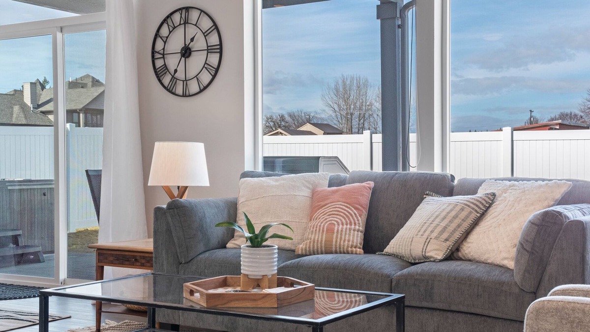 Spokane House | Modern Spacious Family Home w/Hot Tub & Fire Pit