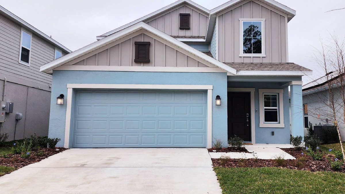 Daytona Beach House | Modern spacious home in Daytona Beach