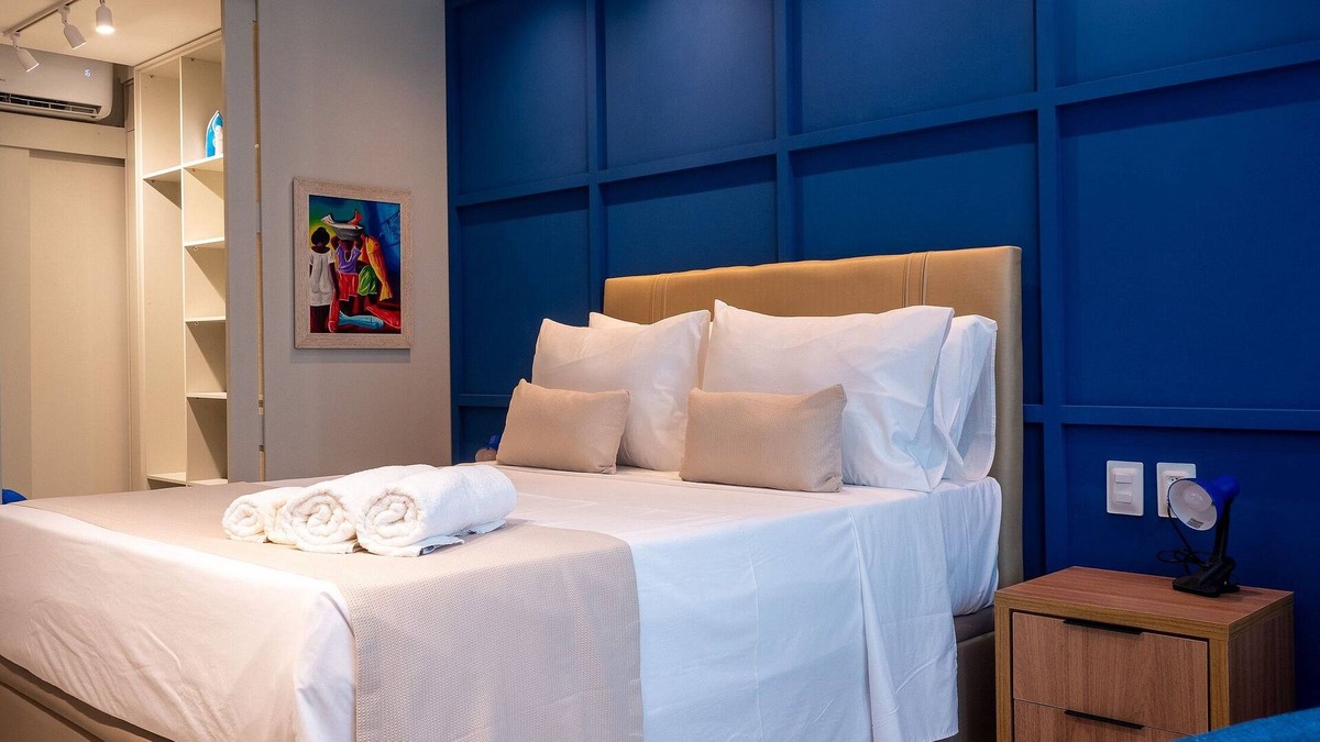 Armacao Apartment | Modern Stay in a Seafront Condominium