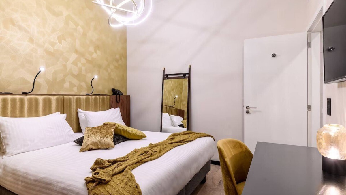 Oudenaarde House | Modern Stay in Flemish Ardennes, Ideal for Cyclists | 3 Units | Bike Storage