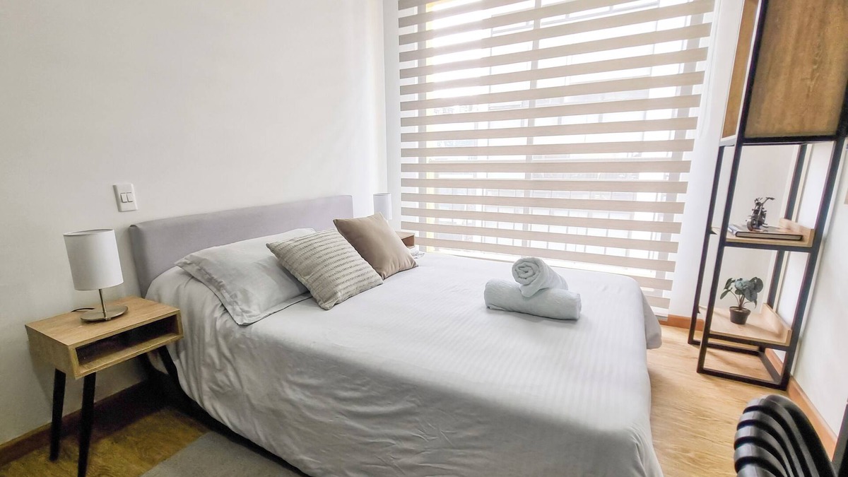 La Castellana Apartment | Modern studio apartment in Bogota Ideal for couples, businessmen or tourists!