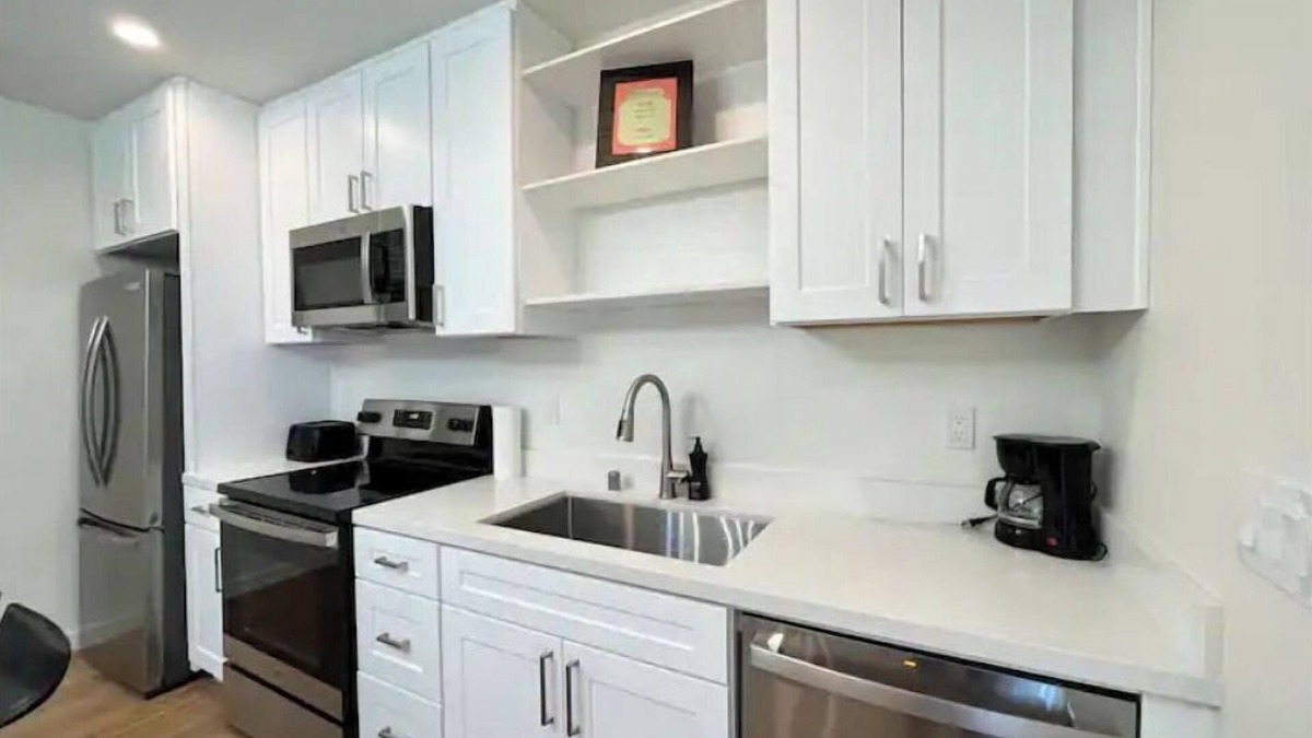 Marysville Apartment | Modern studio in MarysVille – A Forest Haven