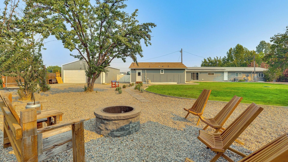 Nampa Apartment | Modern Studio Near Lake Lowell: 6 Mi to Boat Ramp
