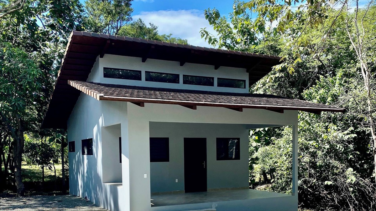 Rio Seco Apartment | Modern studio style cabin in beautiful Playa Avellana, Costa Rica