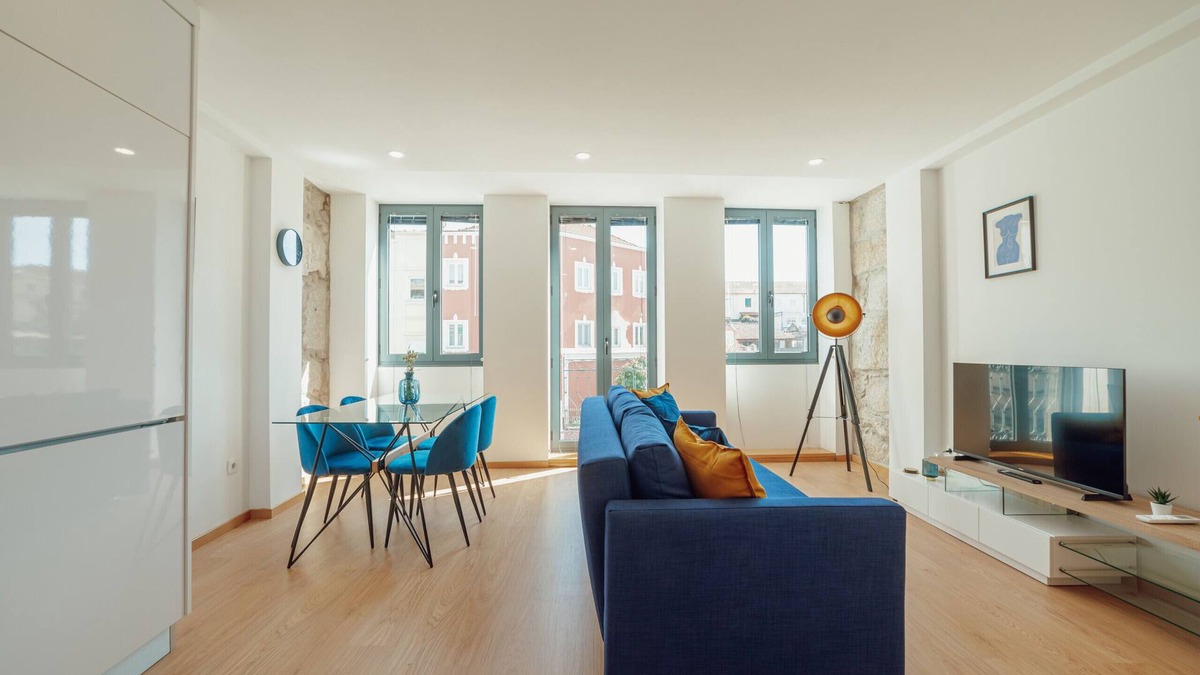 Campanha Apartment | MODERN & STYLISH APARTMENT I by VACATIONY