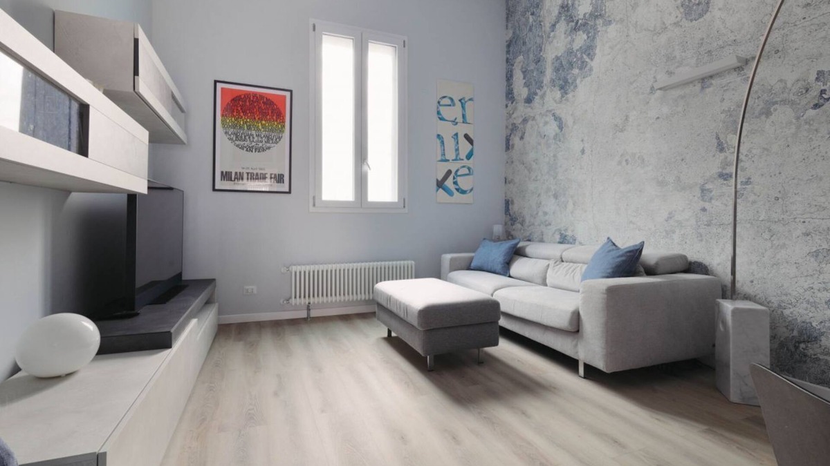 Milan Apartment | Modern Sunlit Loft-Milan Retreat