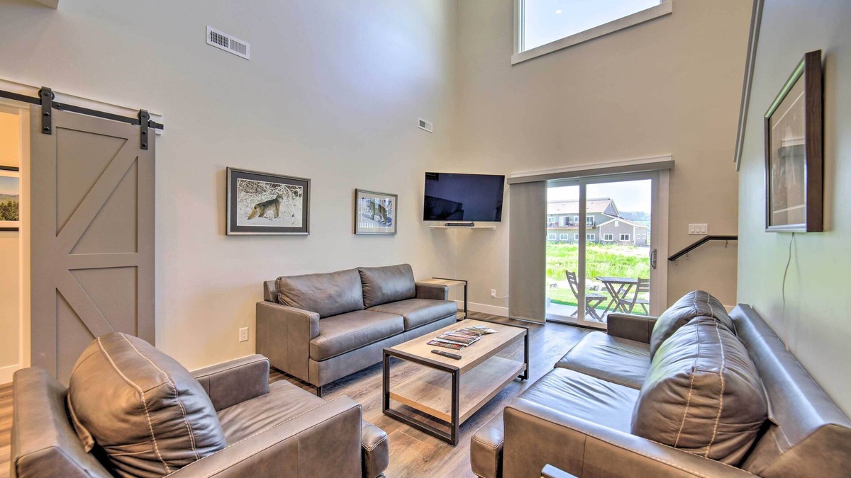 Swan Valley House | Modern Swan Valley Townhome w/Walking Trails