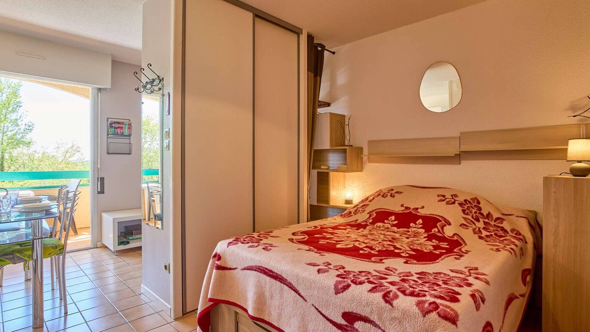 Barbotan-les-Thermes Apartment | Modern T1 bis with balcony, Wifi, 2 people