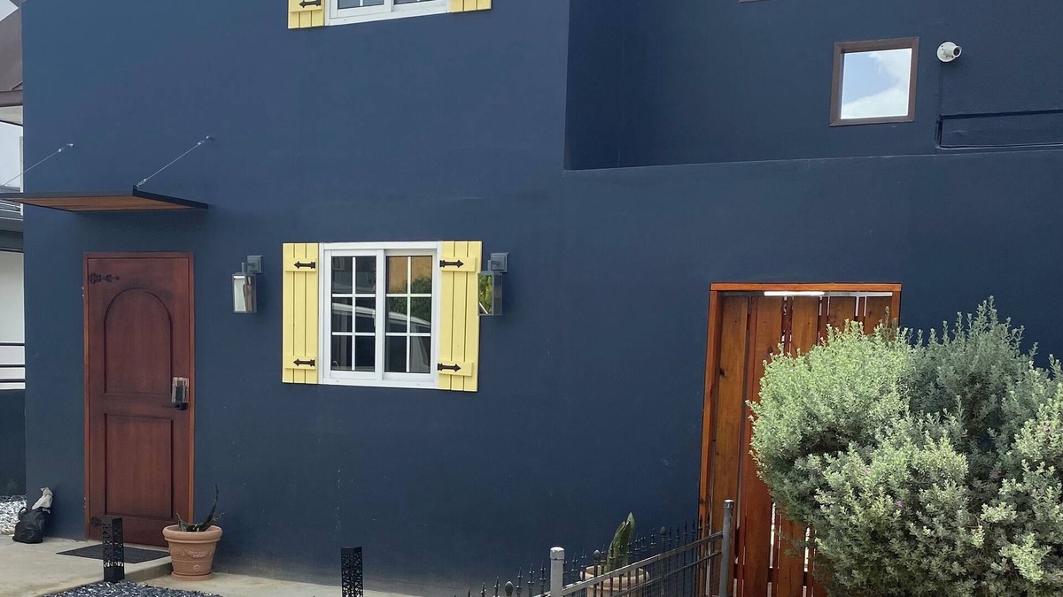 Chaguanas House | Modern tiny house that’s big on comfort