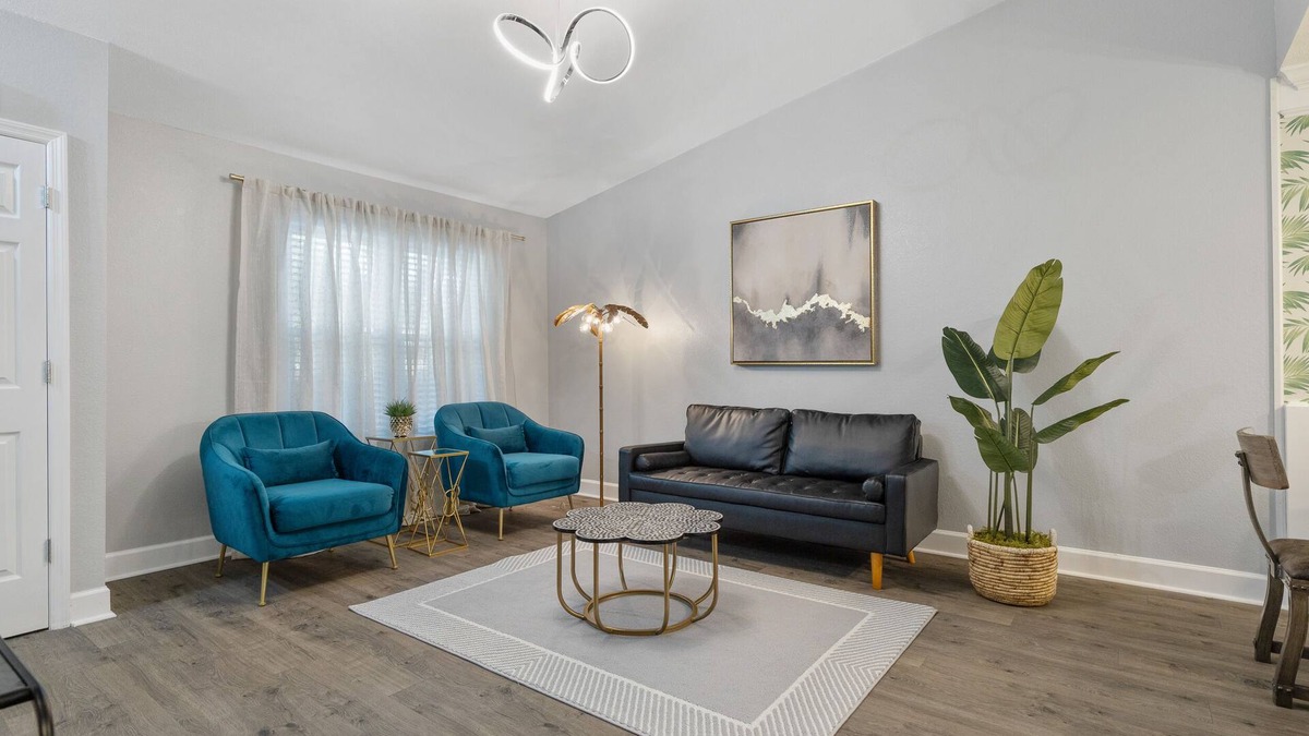 Tallahassee House | Modern Townhome less than 5 miles from FSU- 3b/2b