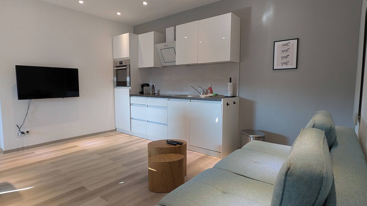 Babenhausen Condo | Modern vacation apartment on the horse farm 4-6 persons *W LAN, Smart TV*