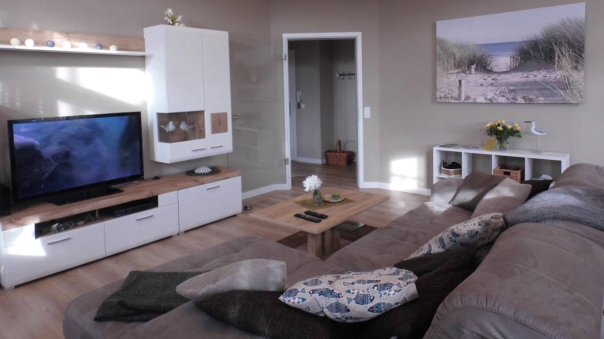 Bremerhaven Apartment | Modern Vacation Apartment "Eisenacher" in Bremerhaven with Wi-Fi, Parking Available