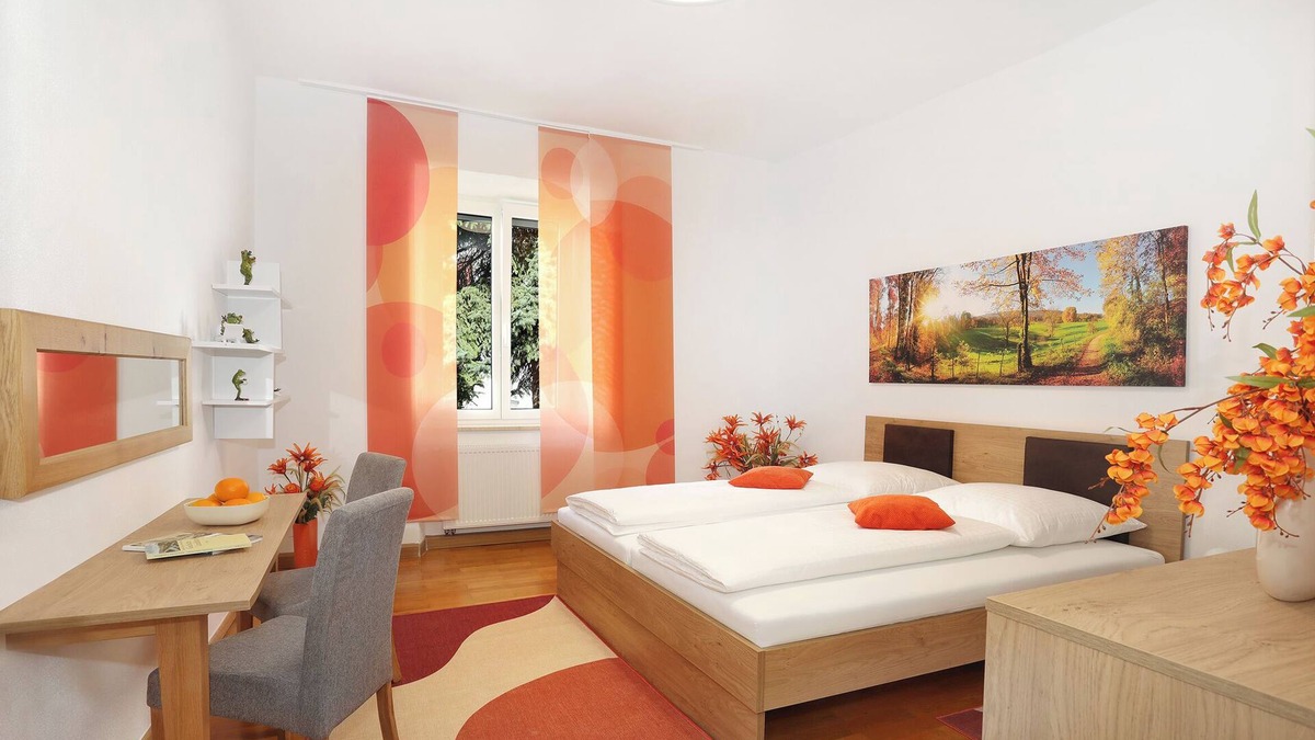 Landshut Apartment | Modern vacation apartment in a listed building