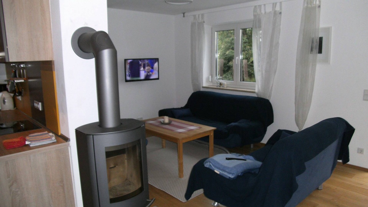 Muhr am See Apartment | Modern vacation home with bicycle storage room and free WiFi