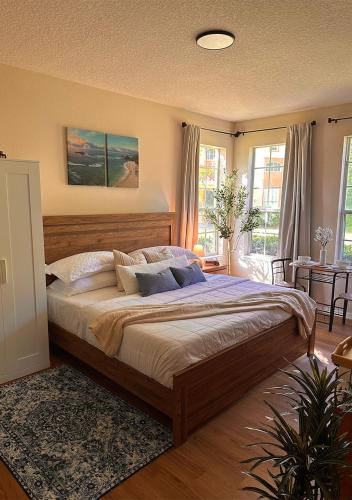 Windwood Bay House | Modern Vacation Studio Minutes Away From The Parks