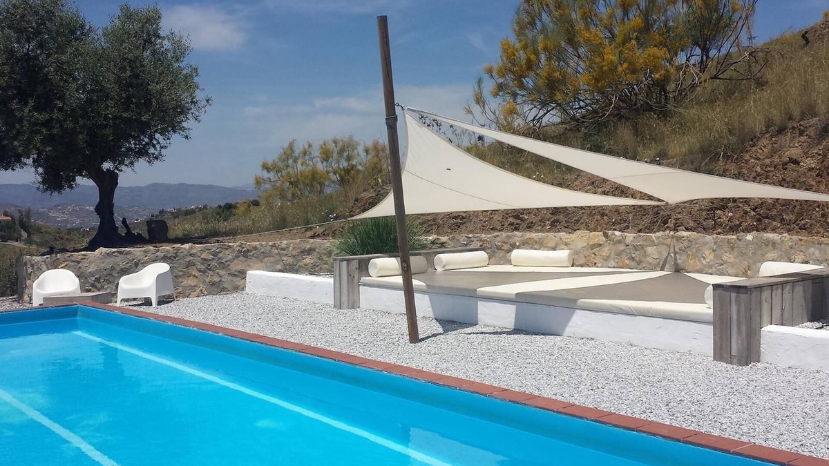Canillas de Aceituno House | Modern Villa, Big pool, Amazing view