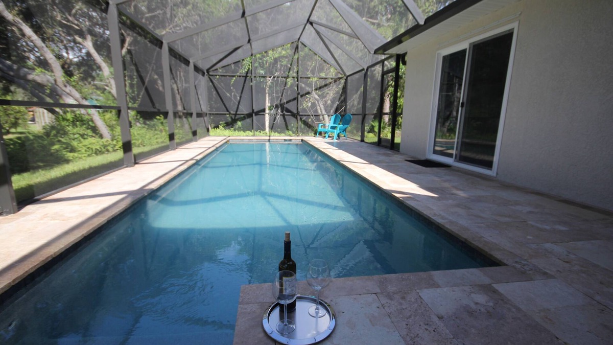 South Venice House | Modern villa with large pool! Free Wifi!