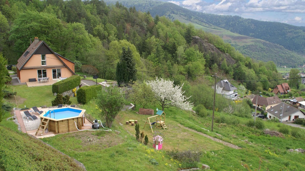 Fellering House | Modern villa with pool, jacuzzi and sauna in top location with stunning view