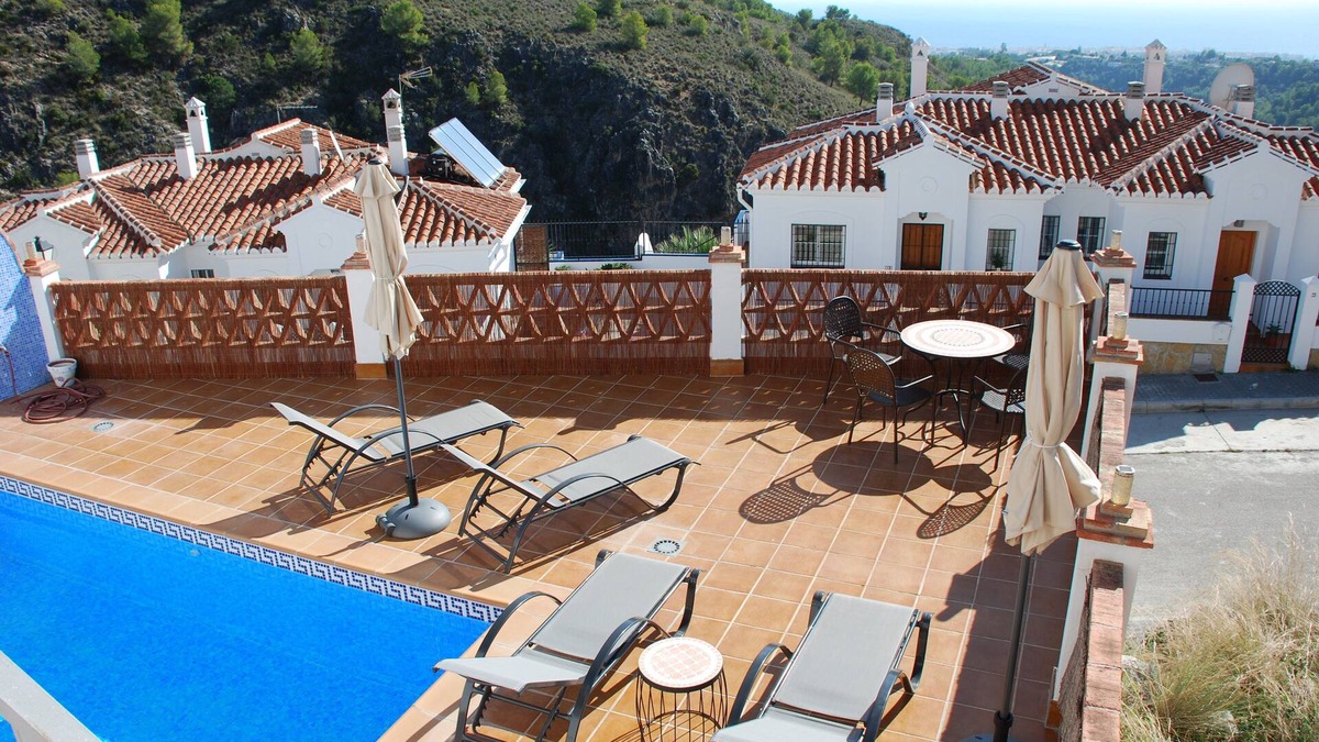 Frigiliana Villa | Modern villa with stunning seaview and private pool