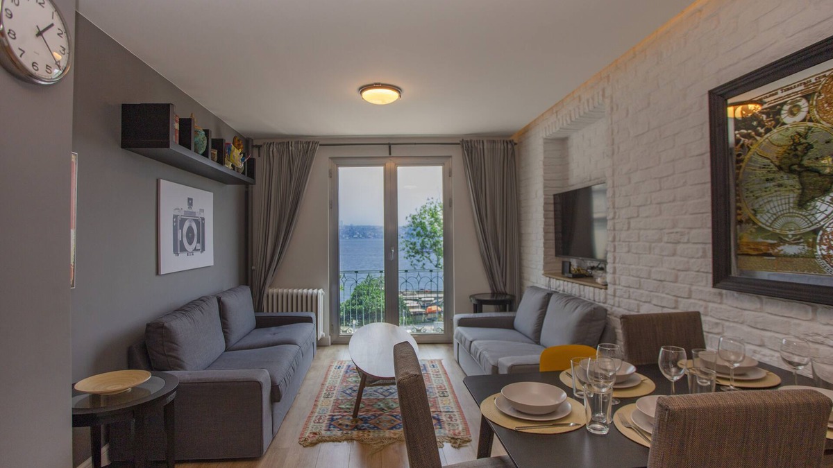 Kabatas Condo | Modern Waterfront Apt. with a Striking View