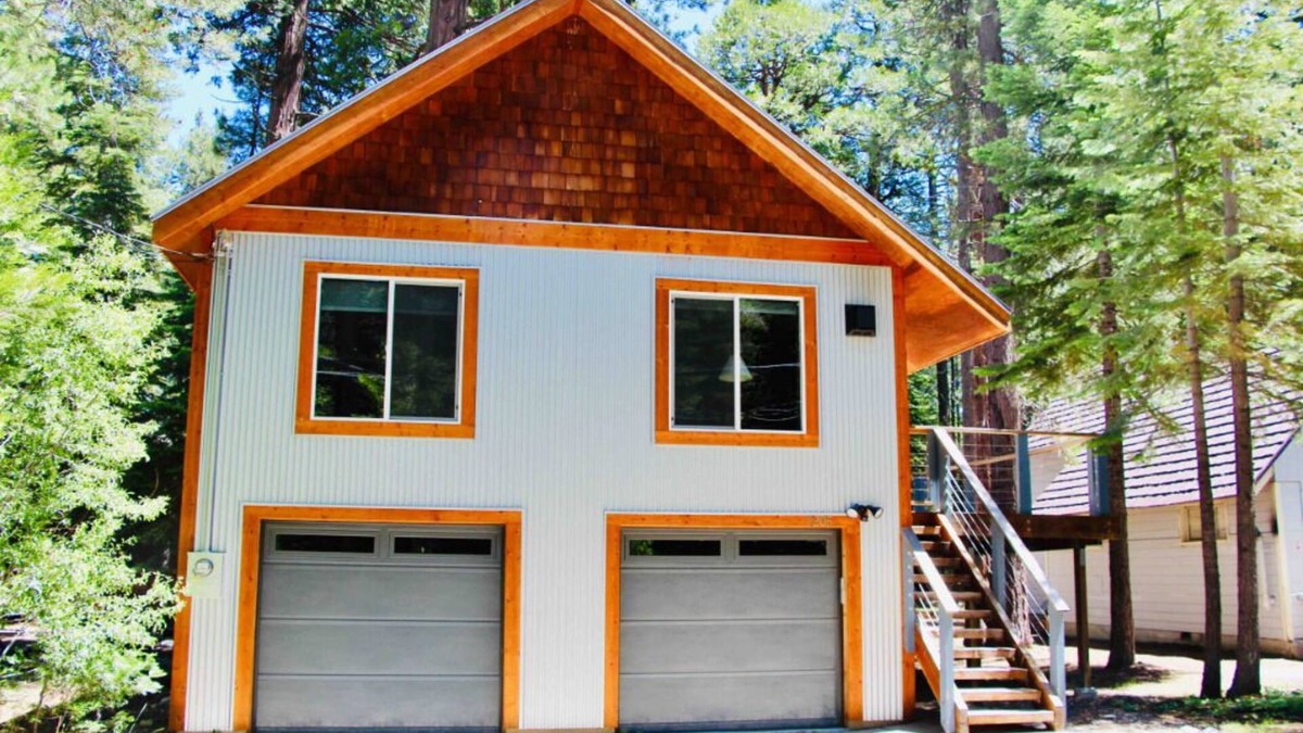 Tahoma House | Modern West Shore Chalet - Walk to the Beach