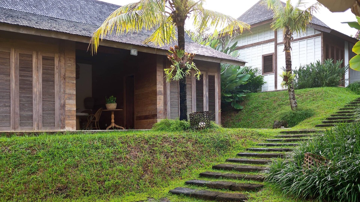 Babakan Cottage | Modern Wooden House in Canggu Resort