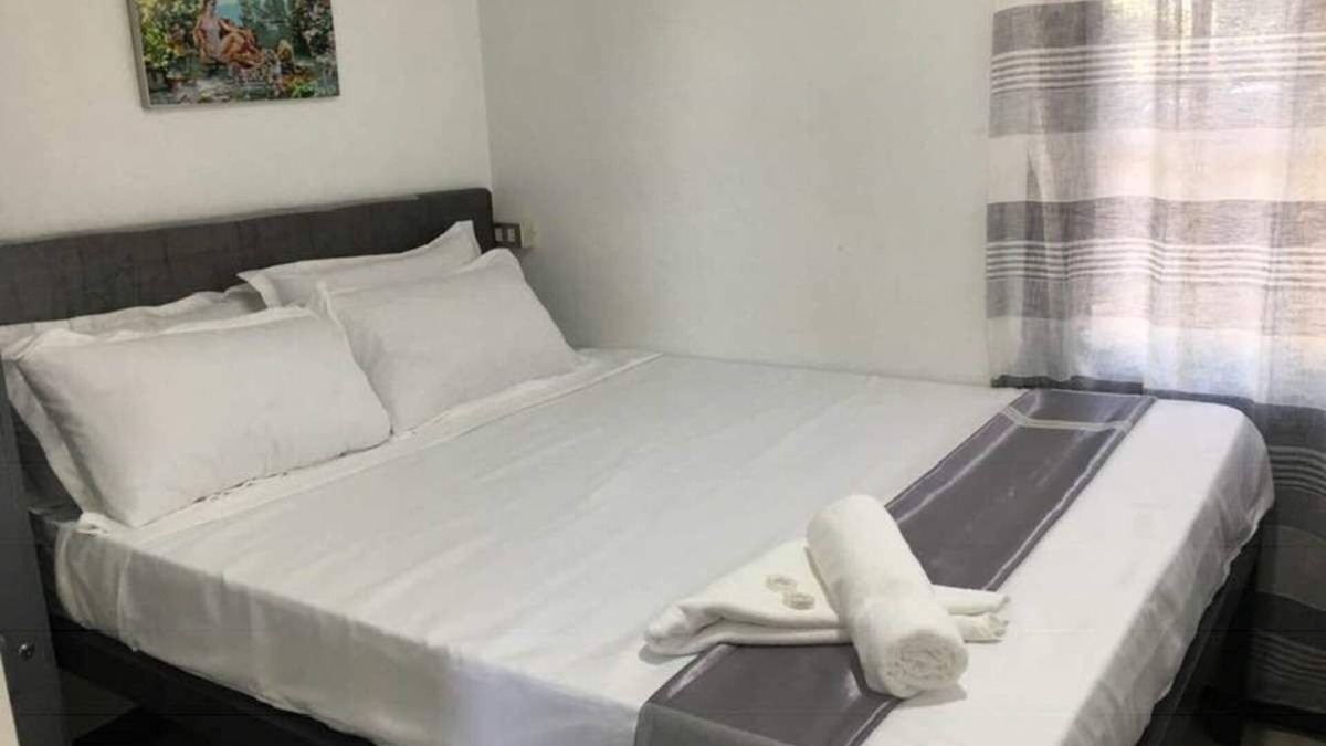 Coron Town Proper Bed & Breakfast | Modern yet affordable Bed and Breakfast in the middle of the town