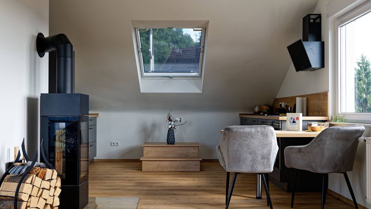 Dossenheim Apartment | Moderne Ferienwohnung mit Atemberaubender Aussicht bei Heidelberg