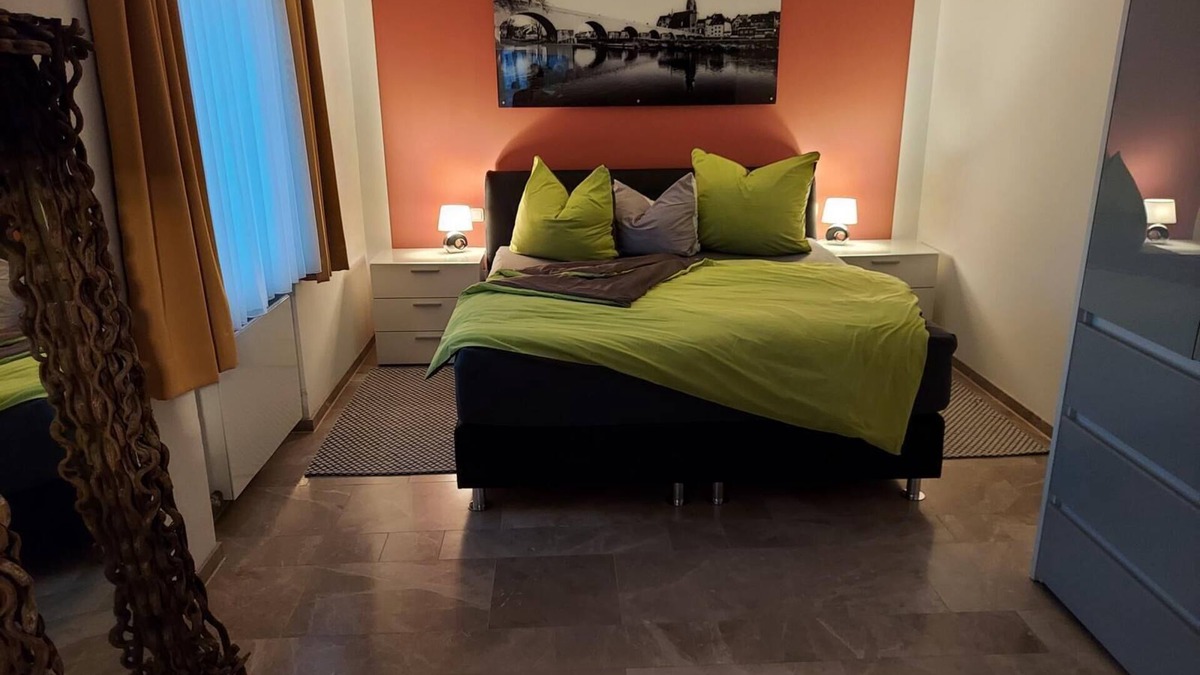 Kelheim Apartment | Moderne Ferienwohnung (45 m2) direkt am Donauufer mit kostenfreiem WLAN