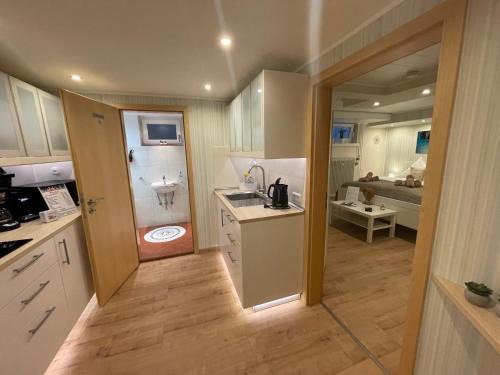 Lieser Apartment | Moderne Ferienwohnung Zur Schlosshöhe