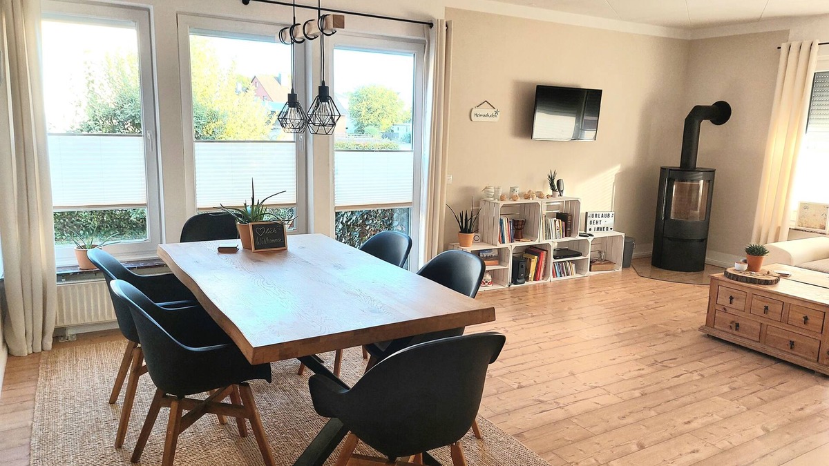 Haste Condo | Moderne Helle 3-zimmer-wohnung mit Kamin + Garten, Familienfreundlich