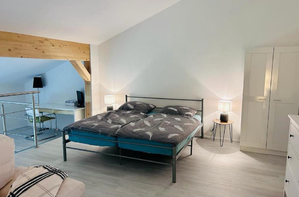 Ebersberg District Apartment | Moderne Maisonettewohnung/2 Zimmer/Küche/Bad #1