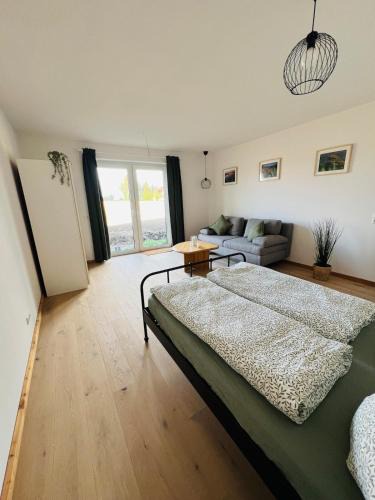 Stabelow Apartment | Moderne Neubauwohnung in idyllischer Lage
