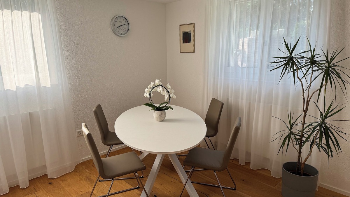 Oberruti Apartment | Moderne, Ruhige Gartenwohnung mit Gemütlicher Terrasse Zwischen Stadt und Natur