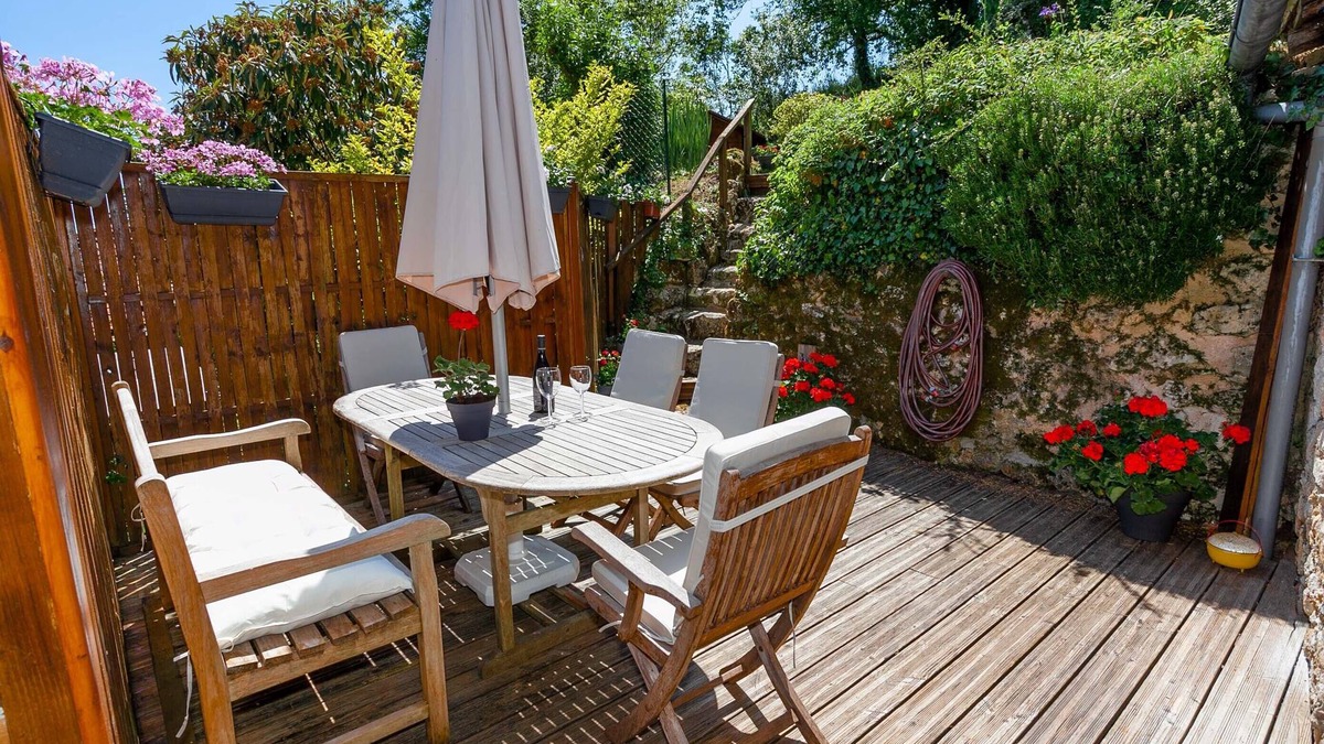 Brantome-en-Perigord House | Modernised town house in the centre of Brantome, with a pretty garden