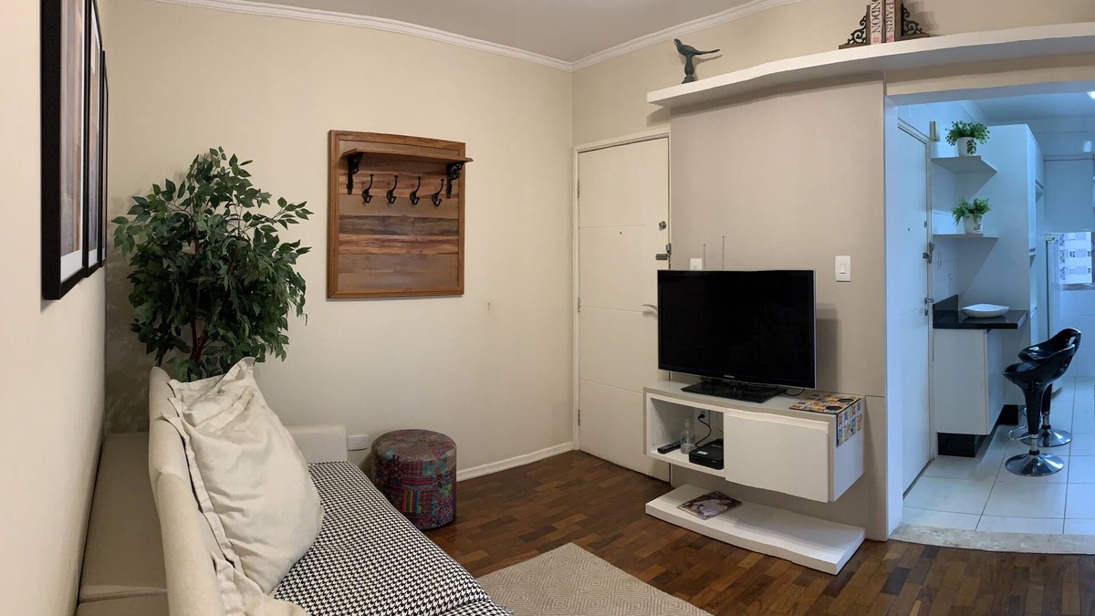 Sumare Apartment | Modernized, quiet area 100 meters from the metro!