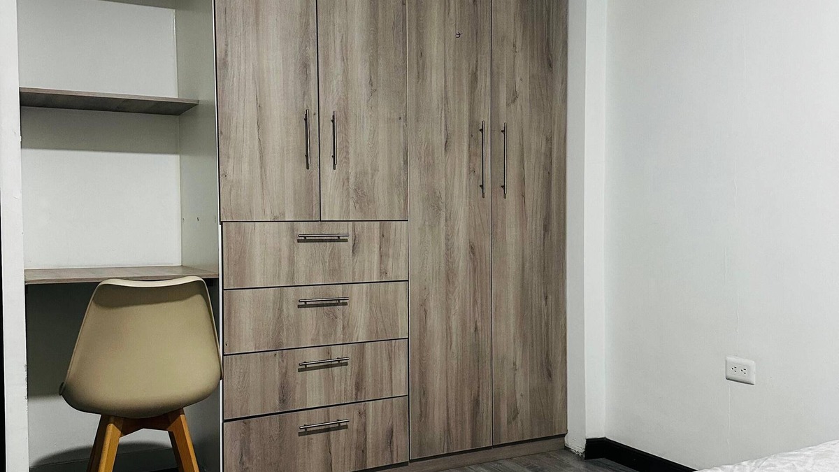 Cuenca Apartment | Moderno Apartamento cerca del Aeropuerto