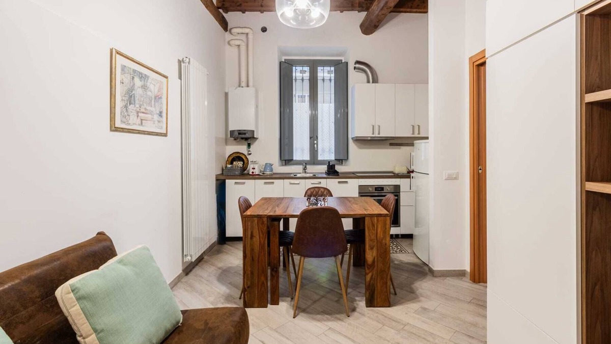 Corsico Apartment | Moderno loft nel cortile di un casale storico