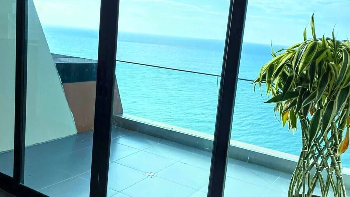 Manta Apartment | Moderno y Exclusivo Apartamento con Vista al Mar