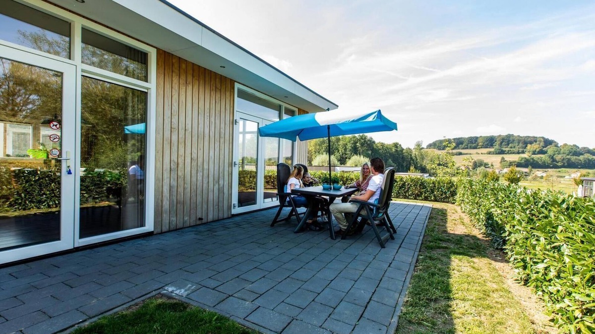 Schin op Geul Ski Chalet | ✓ Module at Residence Valkenburg ✓ Holiday home for 6 persons ✓ Located in Valkenburg (Schin op Geul) ✓ Holiday resort in South Limburg, near Maastricht ✓ Book directly at the resort