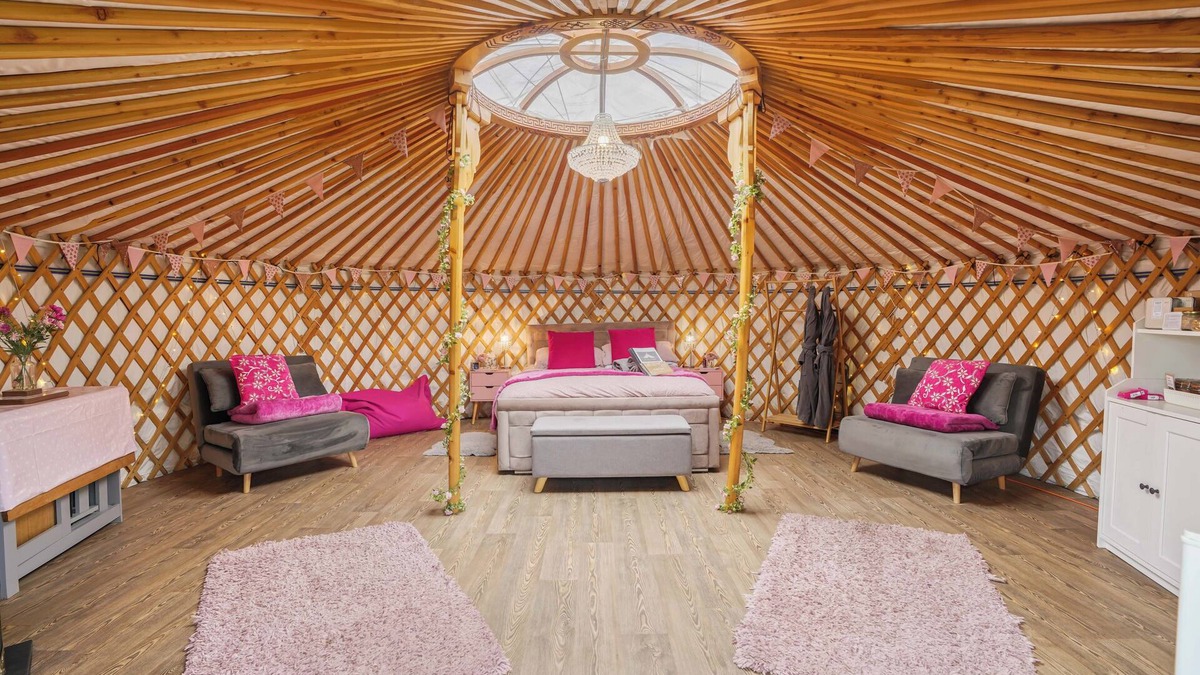 Attleborough RV Rental | MOET Luxury Heated Yurt with Private Hot Tub