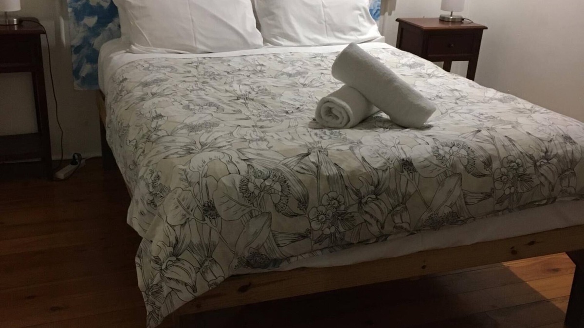 Moffat Beach House | Moffat Beach Shack Pet Friendly, 450m to cafes and beach