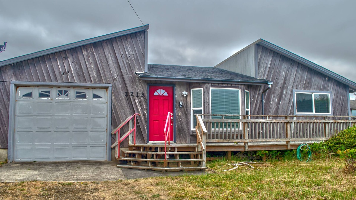 Bayshore House | Moffett House - Bayshore