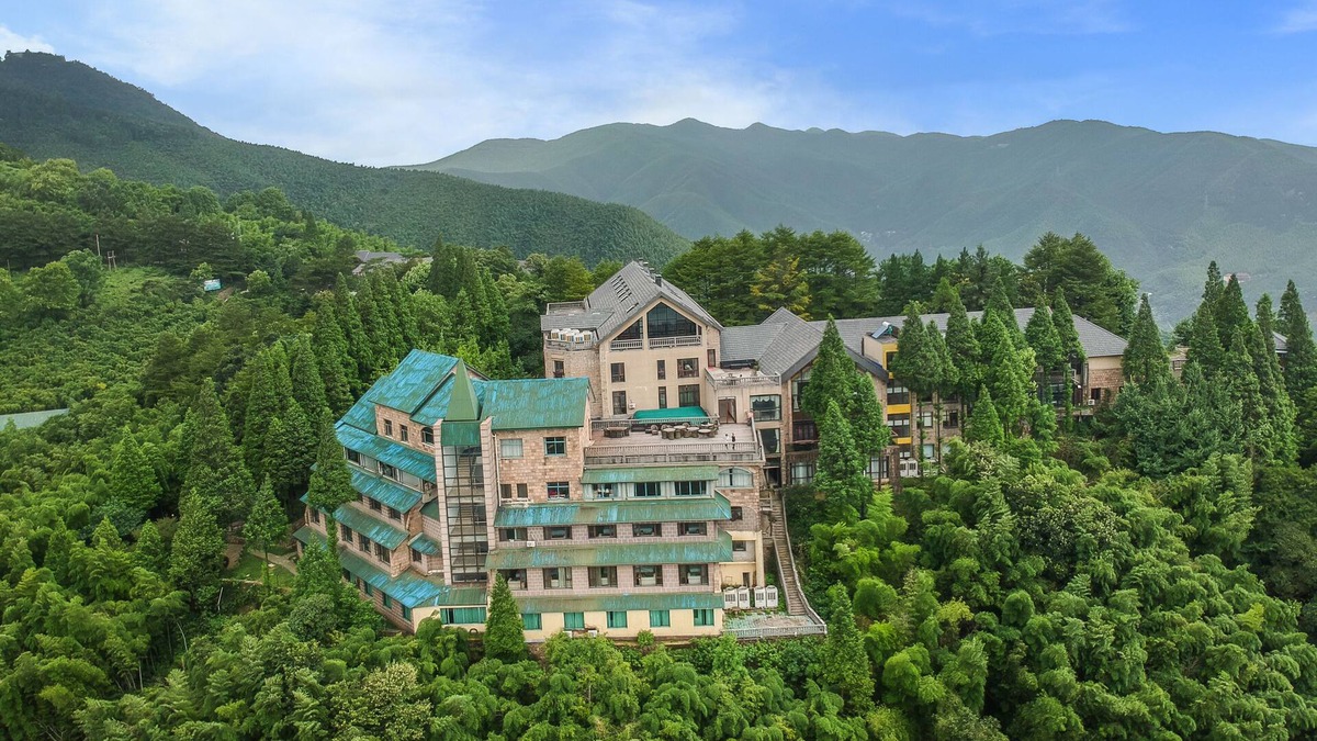 Deqing Hotel | Moganshan Mountain Villa