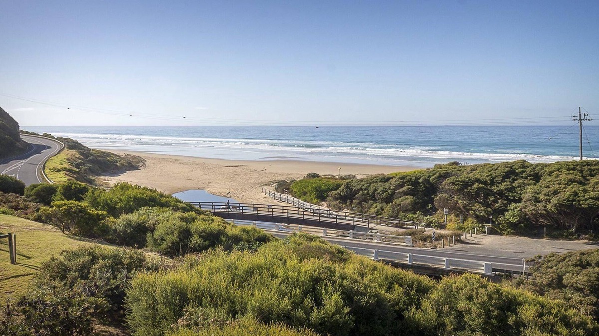 Moggs Creek House | Mogg's View - Great Ocean Views & Walk To The Moggs Beach